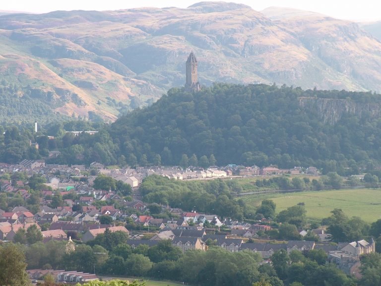 lp monument002 768x576